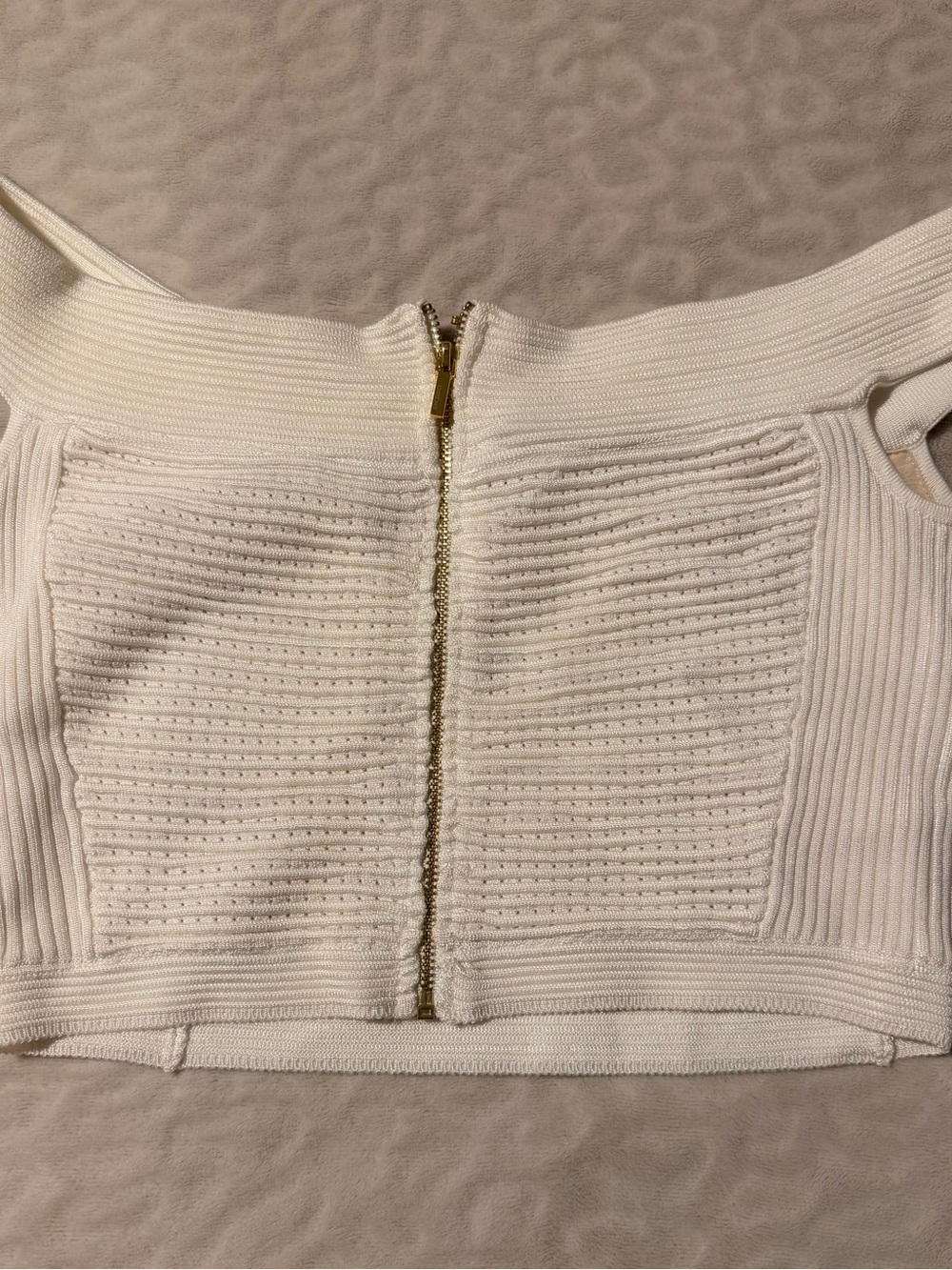 Bebe White Off-the-Shoulder Bandage Crop Top - Size M - Picture 2 of 7